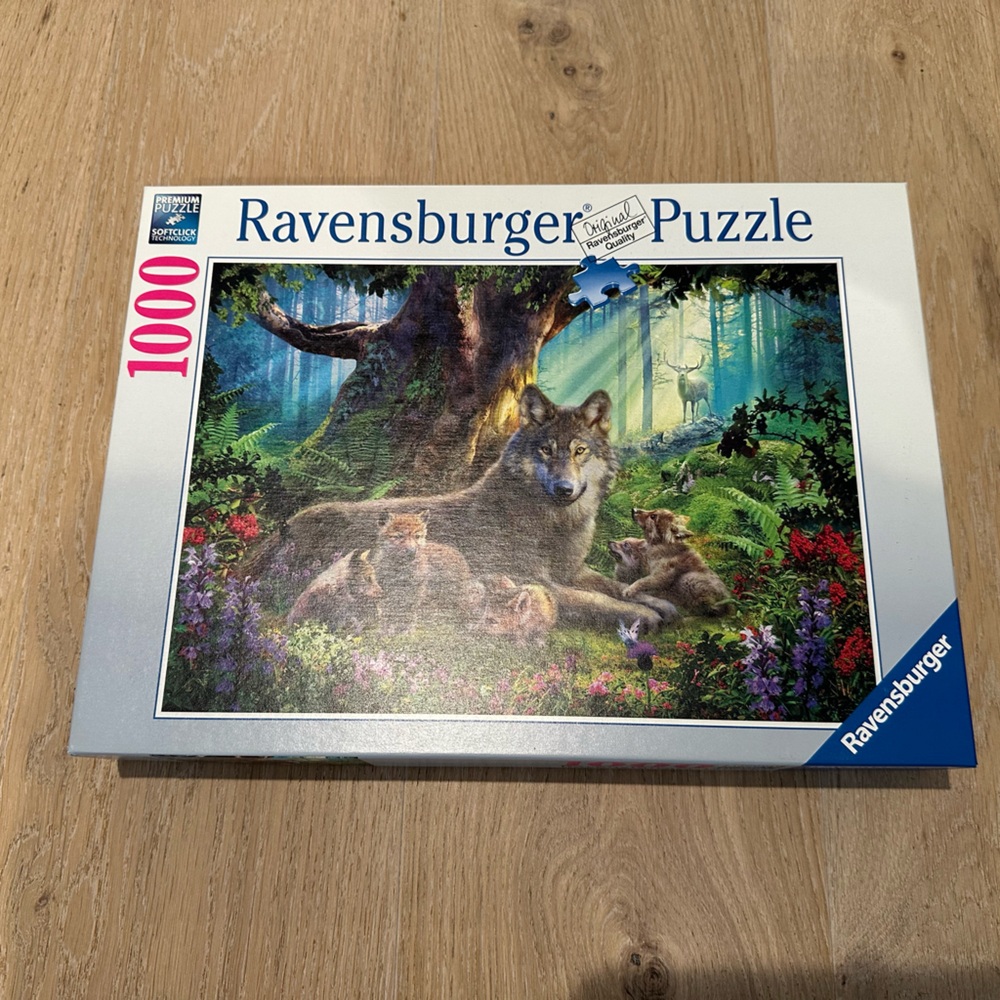 Ravensburger Wolves 1000pc Puzzle